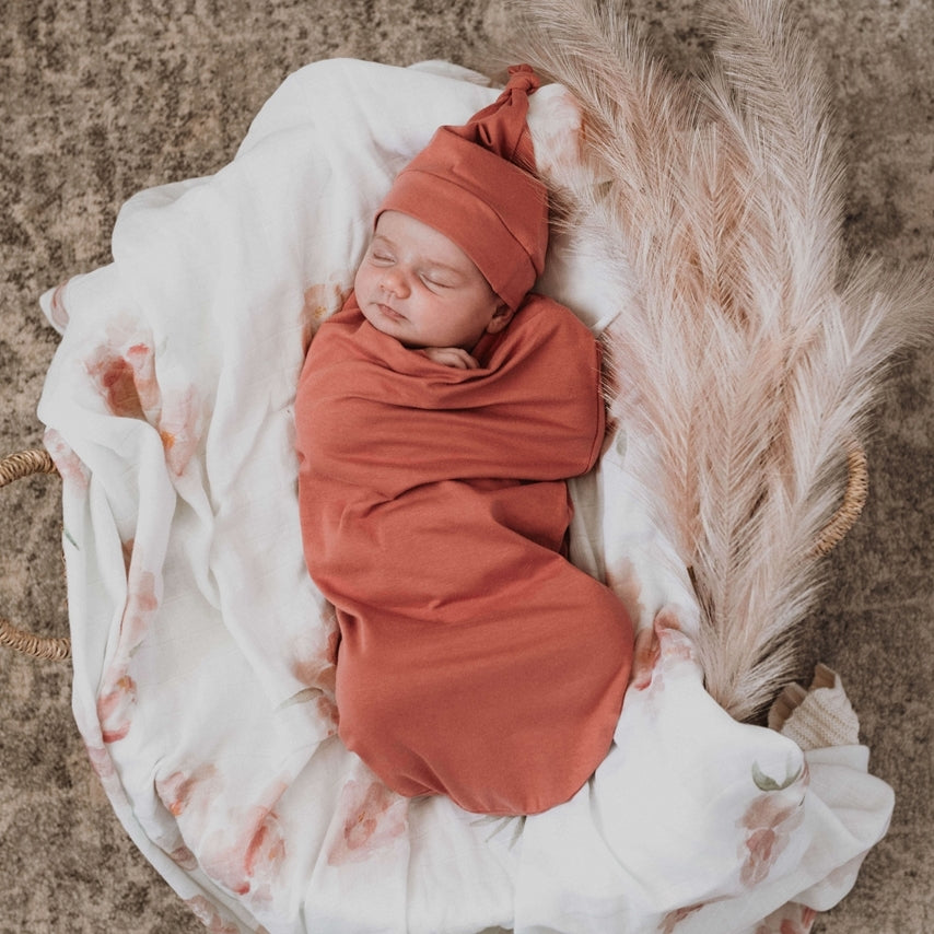 Snuggle Hunny Kids - Snuggle Swaddle and Beanie Set - Clay